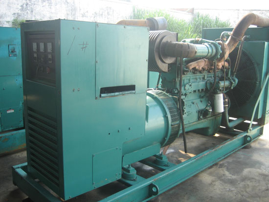 围场租赁发电机- 发电机碳刷磨损的原因是什么