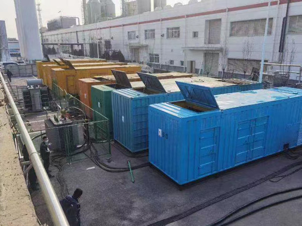 围场380V和690V电压的电缆线相同吗？