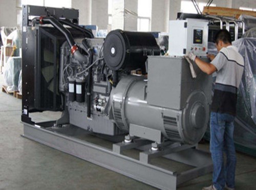 围场柴油发电机组和储能设备配合使用的案例