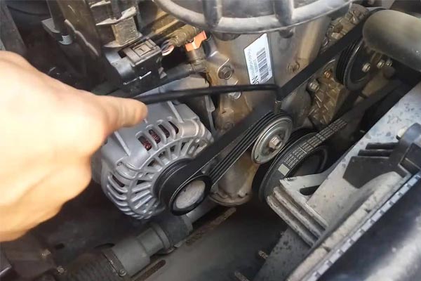 围场转速传感器的工作原理是什么？