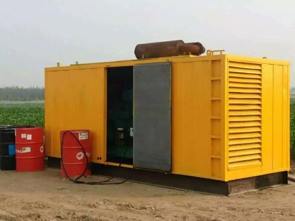 围场如何判断柴油发电机的充电系统是否正常？